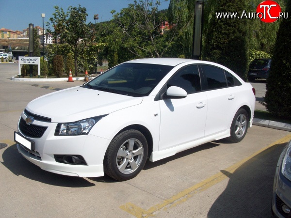 3 899 р. Пороги накладки Sport Style Chevrolet Cruze J300 седан дорестайлинг (2009-2012) (Неокрашенные)  с доставкой в г. Нижний Новгород