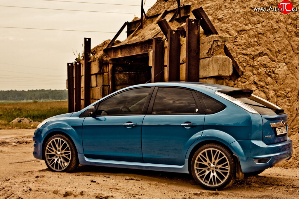 6 999 р. Пороги накладки ST Ford Focus 2 седан рестайлинг (2007-2011) (Неокрашенные)  с доставкой в г. Нижний Новгород