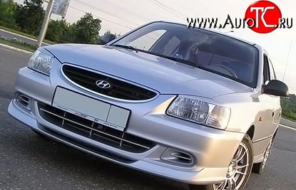 5 949 р. Накладка Street на передний бампер автомобиля Hyundai Accent седан ТагАЗ (2001-2012) (Неокрашенная)  с доставкой в г. Нижний Новгород