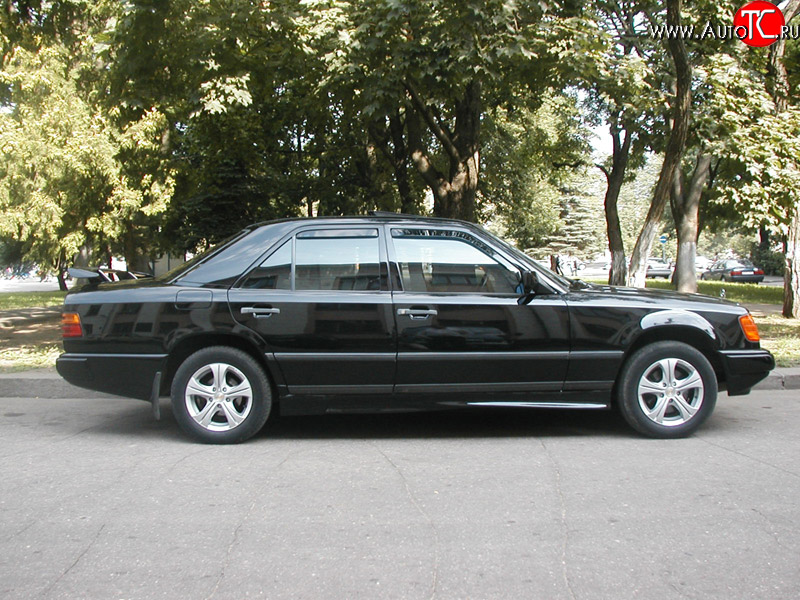 3 199 р. Пороги накладки Classic Mercedes-Benz E-Class W124 седан дорестайлинг (1984-1993)  с доставкой в г. Нижний Новгород