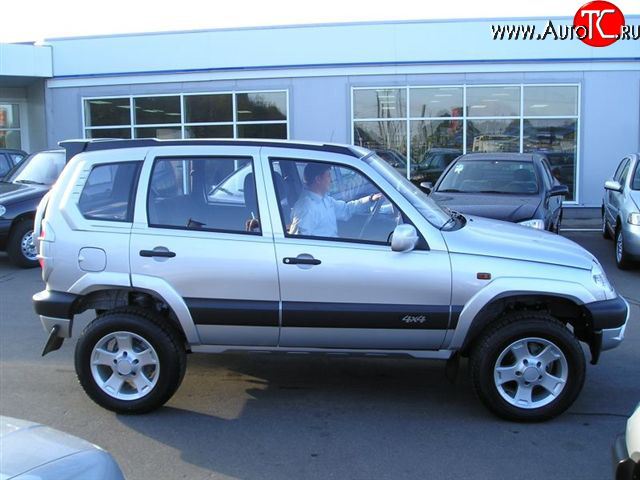 719 р. Спойлер Трофи Chevrolet Niva 2123 дорестайлинг (2002-2008) (Неокрашенный)  с доставкой в г. Нижний Новгород