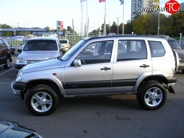 589 р. Ложименты на крышу Трофи Chevrolet Niva 2123 дорестайлинг (2002-2008) (Неокрашенный)  с доставкой в г. Нижний Новгород