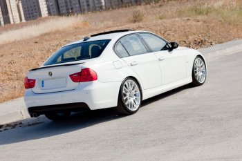 3 399 р. Лип спойлер  3 серия E90 (04-11) АВТОКРАТ  BMW 3 серия  E90 (2004-2008) седан дорестайлинг (Неокрашенный)  с доставкой в г. Нижний Новгород. Увеличить фотографию 2