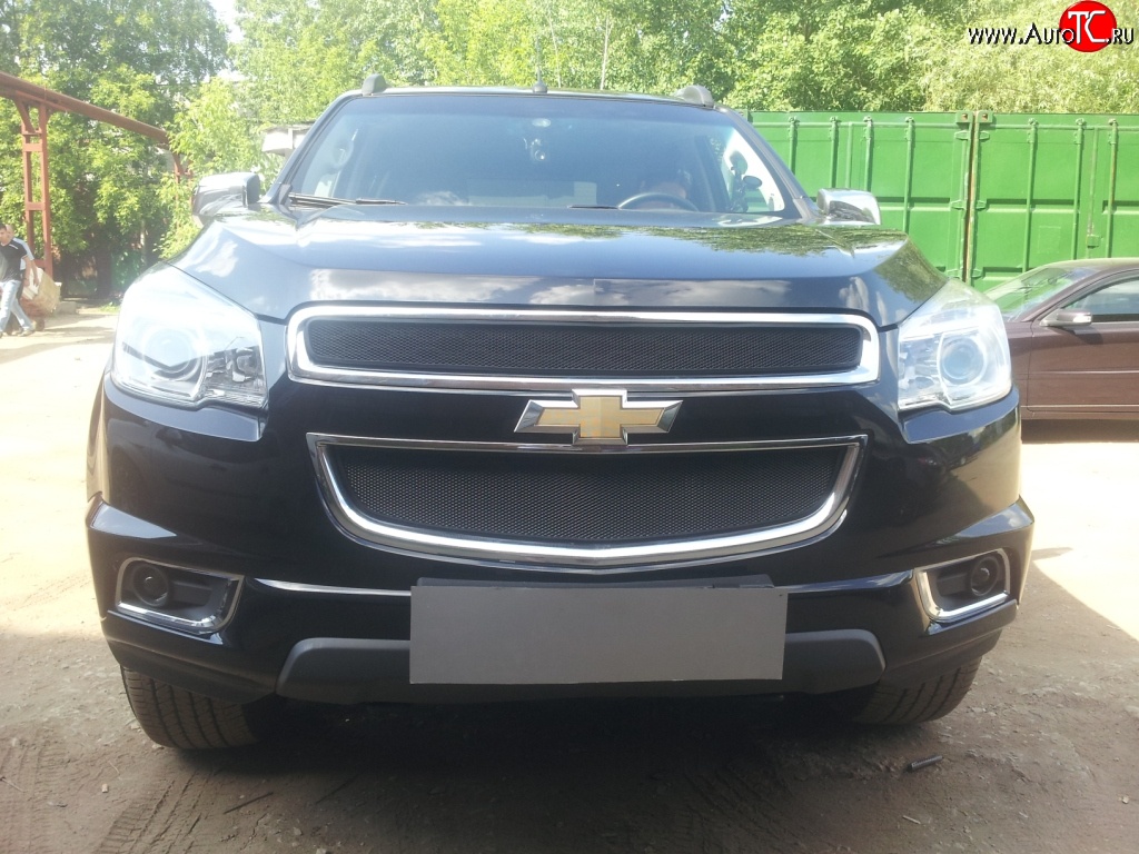 1 469 р. Нижняя сетка на бампер Russtal (черная) Chevrolet Trailblazer GM800 дорестайлинг (2012-2016)  с доставкой в г. Нижний Новгород