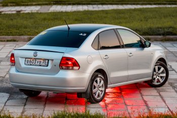 3 899 р. Лип спойлер Racing  Volkswagen Polo  5 (2009-2020) седан дорестайлинг, хэтчбек рестайлинг (Неокрашенный)  с доставкой в г. Нижний Новгород. Увеличить фотографию 4