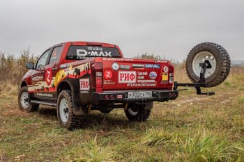 70 999 р. Бампер задний силовой РИФ (стандарт) Isuzu D-Max RT85,TFR DoubleCab рестайлинг (2015-2021) (С квадратом под фаркоп, калиткой и фонарями)  с доставкой в г. Нижний Новгород. Увеличить фотографию 5