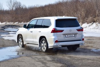 18 649 р. Защита порогов из трубы Ø51 Petroil Tuning Lexus LX450d J200 2-ой рестайлинг (2015-2022) (Нержавеющая полированная сталь)  с доставкой в г. Нижний Новгород. Увеличить фотографию 2