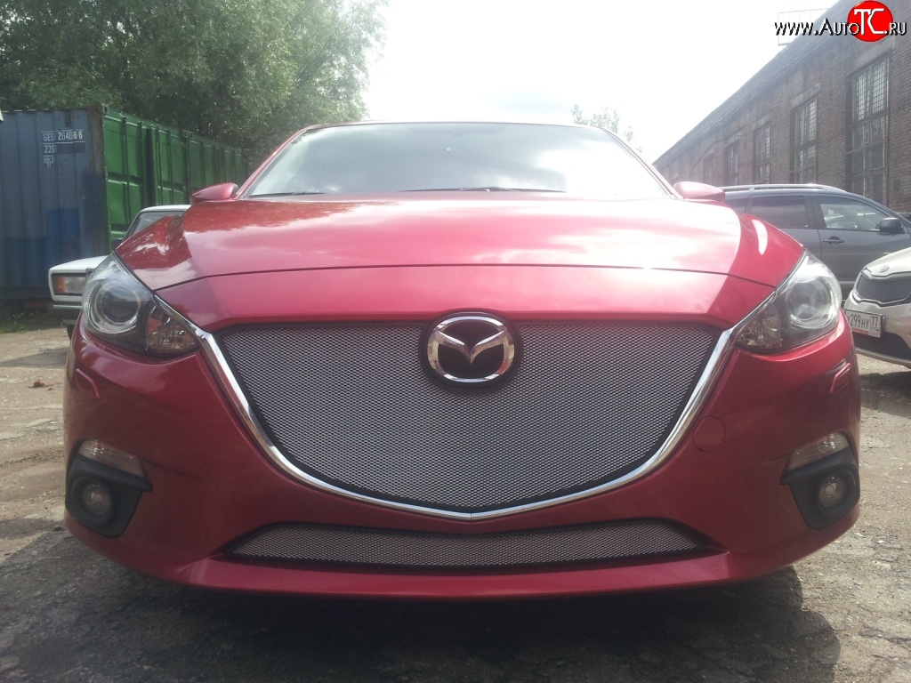 1 539 р. Нижняя сетка на бампер Russtal (хром) Mazda 3/Axela BM дорестайлинг, хэтчбэк (2013-2016)  с доставкой в г. Нижний Новгород