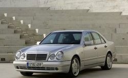 4 499 р. Комплект порогов AMG E45 Mercedes-Benz E-Class W210 дорестайлинг седан (1996-1999) (Неокрашенные)  с доставкой в г. Нижний Новгород. Увеличить фотографию 3