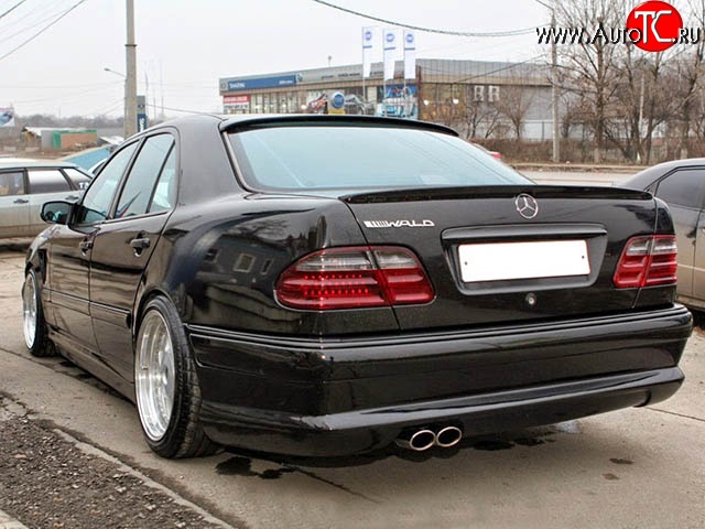 8 399 р. Задний бампер (дорестайлинг) Wald Mercedes-Benz E-Class W210 дорестайлинг седан (1996-1999)  с доставкой в г. Нижний Новгород