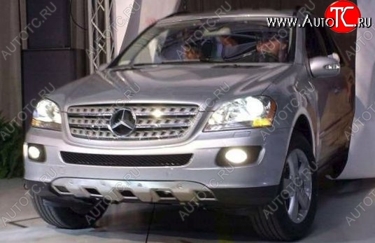 17 299 р. Накладка на передний бампер CT Mercedes-Benz ML class W164 дорестайлинг (2005-2008) (Неокрашенная)  с доставкой в г. Нижний Новгород