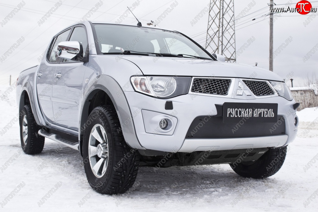 969 р. Зимняя заглушка решетки переднего бампера РА  Mitsubishi Pajero Sport  PB (2008-2013) дорестайлинг  с доставкой в г. Нижний Новгород