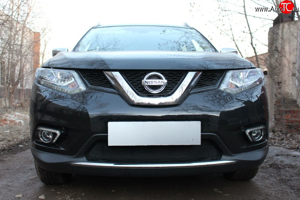 1 469 р. Сетка на бампер Russtal (черная) Nissan X-trail 3 T32 рестайлинг (2017-2022)  с доставкой в г. Нижний Новгород