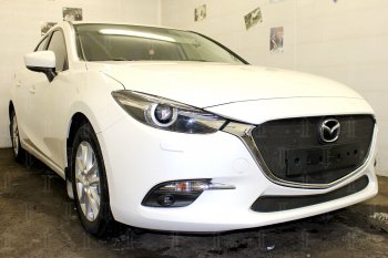 2 799 р. Защитная сетка в бампер (низ, ячейка 3х7 мм) Alfeco Стандарт Mazda 3/Axela BM рестайлинг седан (2016-2019) (Чёрная)  с доставкой в г. Нижний Новгород. Увеличить фотографию 3