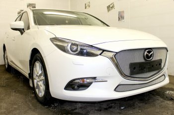 2 899 р. Защитная сетка в бампер (низ, ячейка 3х7 мм) Alfeco Стандарт Mazda 3/Axela BM рестайлинг седан (2016-2019) (Хром)  с доставкой в г. Нижний Новгород. Увеличить фотографию 3