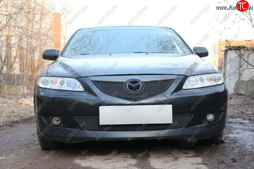 3 099 р. Защитная сетка в бампер (верх, ячейка 3х7 мм) Alfeco Стандарт Mazda 6 GG лифтбэк дорестайлинг (2002-2005) (Чёрная)  с доставкой в г. Нижний Новгород