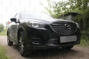 3 399 р. Защитная сетка в бампер (верх, ячейка 3х7 мм) Alfeco Стандарт Mazda CX-5 KE рестайлинг (2015-2017) (Чёрная)  с доставкой в г. Нижний Новгород. Увеличить фотографию 3