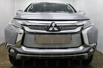 Защитная сетка в бампер (низ, ячейка 3х7 мм) Стрелка11 Стандарт Mitsubishi Pajero Sport QE дорестайлинг (2015-2021)  (Хром)