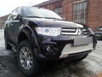 4 299 р. Защитная сетка в бампер (низ, ячейка 4х10 мм) Alfeco Премиум Mitsubishi L200 4  рестайлинг (2013-2016) (Хром)  с доставкой в г. Нижний Новгород. Увеличить фотографию 4