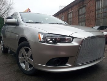 5 999 р. Защитная сетка в бампер (ячейка 3х7 мм) Alfeco Стандарт Mitsubishi Lancer 10 седан рестайлинг (2011-2017) (Хром)  с доставкой в г. Нижний Новгород. Увеличить фотографию 3