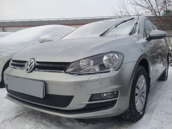 4 199 р. Защитная сетка в бампер (низ, ячейка 4х10 мм) Стрелка11 Премиум Volkswagen Golf 7 дорестайлинг, хэтчбэк 5 дв. (2012-2017) (Чёрная)  с доставкой в г. Нижний Новгород. Увеличить фотографию 3