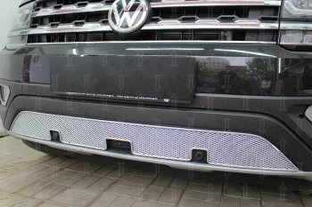 4 649 р. Защитная сетка в бампер (низ, ячейка 4х10 мм) Стрелка11 Премиум Volkswagen Teramont CA1 дорестайлинг (2016-2020) (Хром)  с доставкой в г. Нижний Новгород. Увеличить фотографию 3