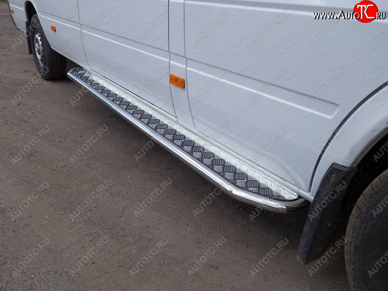 29 449 р. Порог с площадкой, ТСС Тюнинг  Mercedes-Benz Sprinter  W906 (2014-2018) рестайлинг (с площадкой 42,4 мм)  с доставкой в г. Нижний Новгород