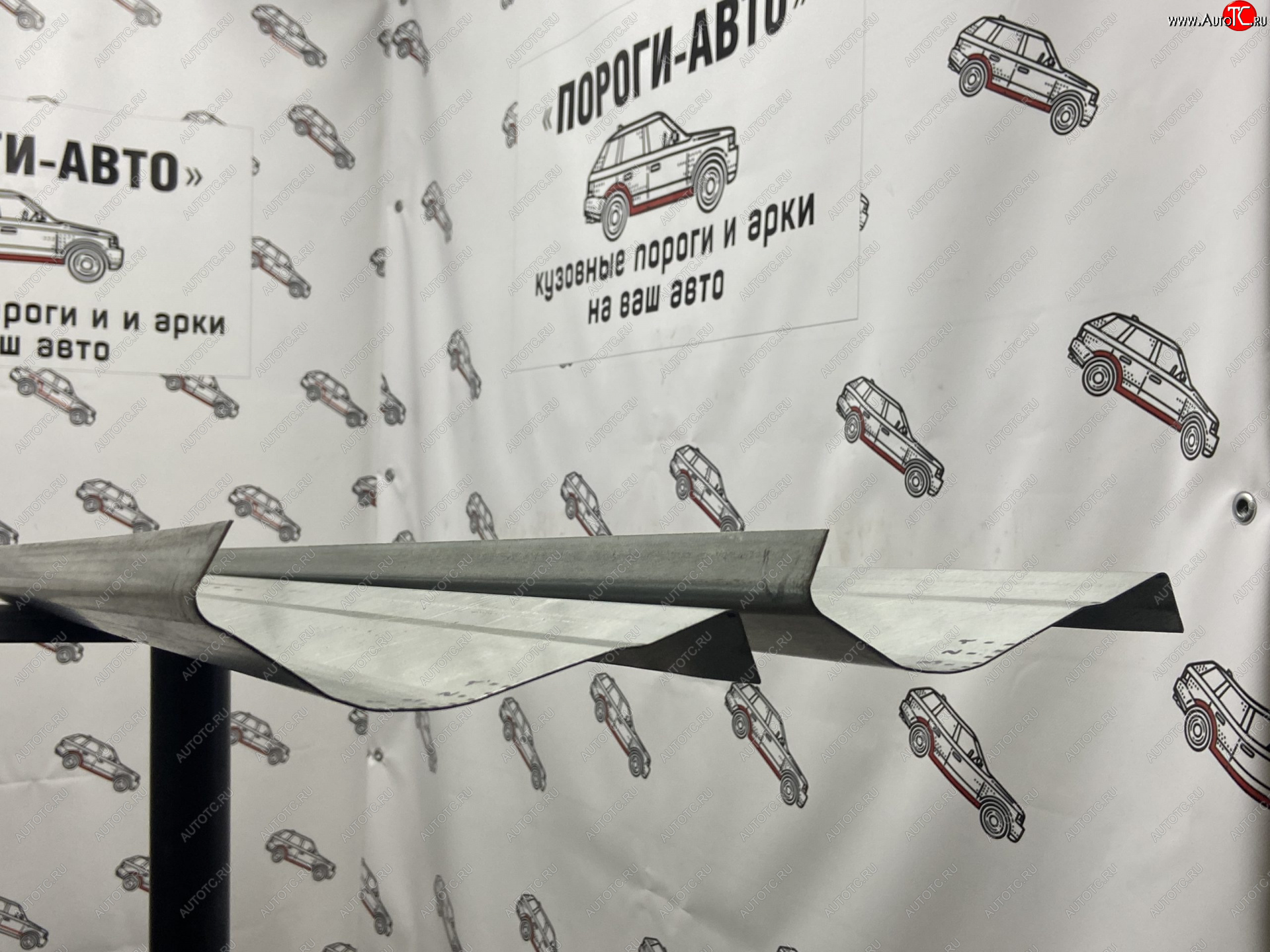 3 899 р. Комплект ремонтных порогов (кузовные пороги) Пороги-Авто Mitsubishi Pajero 3 V70 дорестайлинг (1999-2003) (холоднокатаная сталь 1 мм)  с доставкой в г. Нижний Новгород