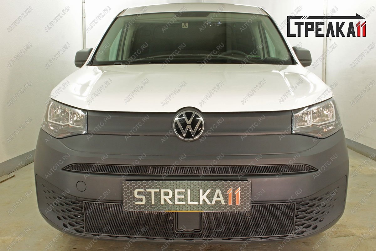 2 369 р. Защита радиатора (верх) Стрелка11 Стандарт  Volkswagen Caddy (2020-2024) (черная)  с доставкой в г. Нижний Новгород