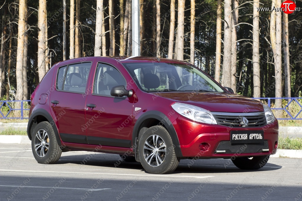 2 489 р. Накладки на колёсную арку RA (Передняя правая)  Renault Sandero Stepway  (BS) (2010-2014) (Поверхность шагрень)  с доставкой в г. Нижний Новгород