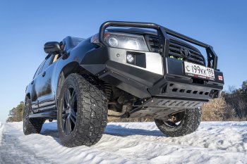 75 889 р. Бампер передний силовой РИФ  Toyota Land Cruiser  200 (2007-2015) дорестайлинг, 1-ый рестайлинг (С дополнительными фарами, защитной дугой и защитой бачка омывателя)  с доставкой в г. Нижний Новгород. Увеличить фотографию 13