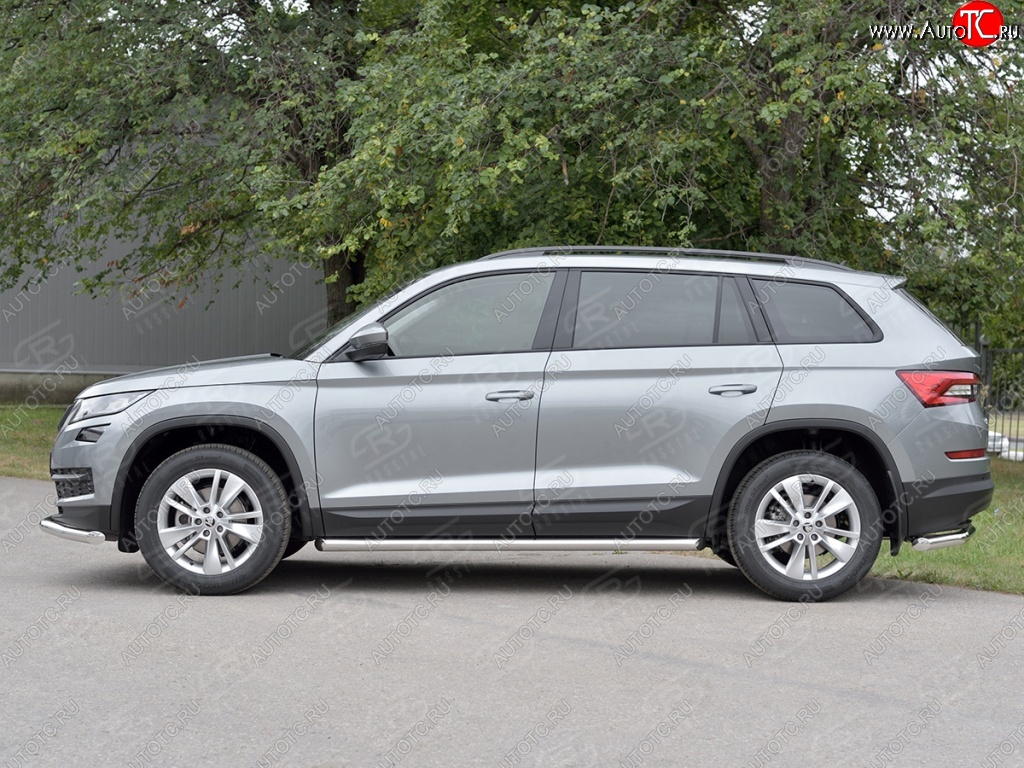 17 299 р. Защита порогов (Ø63 мм) SLITKOFF Skoda Kodiaq NU7 дорестайлинг (2017-2021) (Вариант 1 (скошенные торцы под 45°))  с доставкой в г. Нижний Новгород