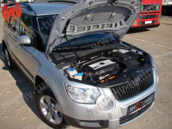 2 969 р. Упор капота MV-Tuning (одинарный) Skoda Yeti (2009-2013)  с доставкой в г. Нижний Новгород. Увеличить фотографию 4