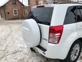 6 949 р. Пластиковый колпак запасного колеса SUZUKI (верхняя часть, 225/70/16)  Suzuki Grand Vitara ( FTB03 3 двери,  3TD62, TL52 5 дверей,  JT 5 дверей,  JT 3 двери,  JT) - Grand Vitara XL7 (неокрашенный)  с доставкой в г. Нижний Новгород. Увеличить фотографию 13