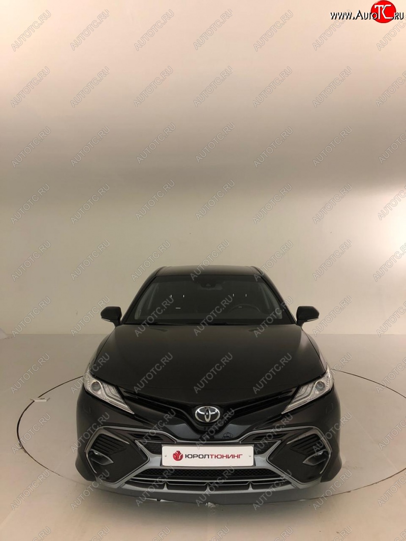 14 699 р. Накладка переднего бампера Yurol Toyota Camry XV70 дорестайлинг (2017-2021) (Неокрашенная)  с доставкой в г. Нижний Новгород