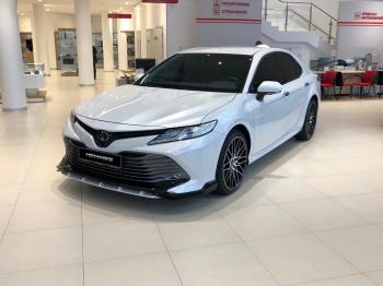 16 899 р. Накладка переднего бампера HEMMES Toyota Camry XV70 дорестайлинг (2017-2021)  с доставкой в г. Нижний Новгород. Увеличить фотографию 3