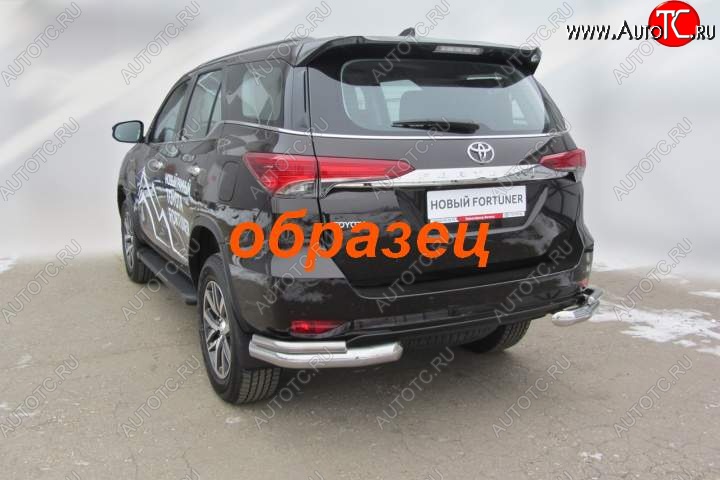 11 999 р. Уголки d76+d42 двойные  Toyota Fortuner  AN160 (2015-2020) дорестайлинг (Цвет: серебристый)  с доставкой в г. Нижний Новгород