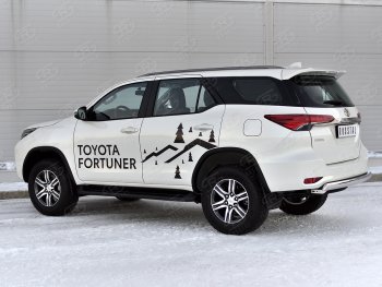 10 649 р. Защита заднего бампера (Ø75х42 мм, нержавейка) Russtal  Toyota Fortuner  AN160 (2020-2024) рестайлинг  с доставкой в г. Нижний Новгород. Увеличить фотографию 3