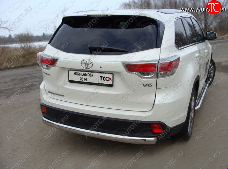 24 999 р. Защита заднего бампера (овальная) ТСС (нержавейка d75х42 мм)  Toyota Highlander  XU50 (2013-2017) дорестайлинг  с доставкой в г. Нижний Новгород