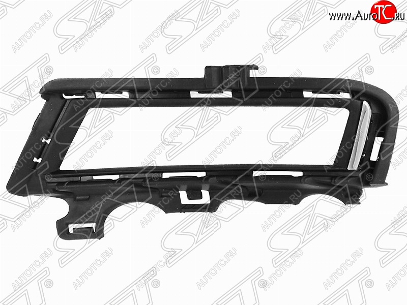199 р. Левая рамка противотуманной фары SAT (с хром полосой)  Volkswagen Golf  7 (2012-2017) дорестайлинг, хэтчбэк 5 дв.  с доставкой в г. Нижний Новгород