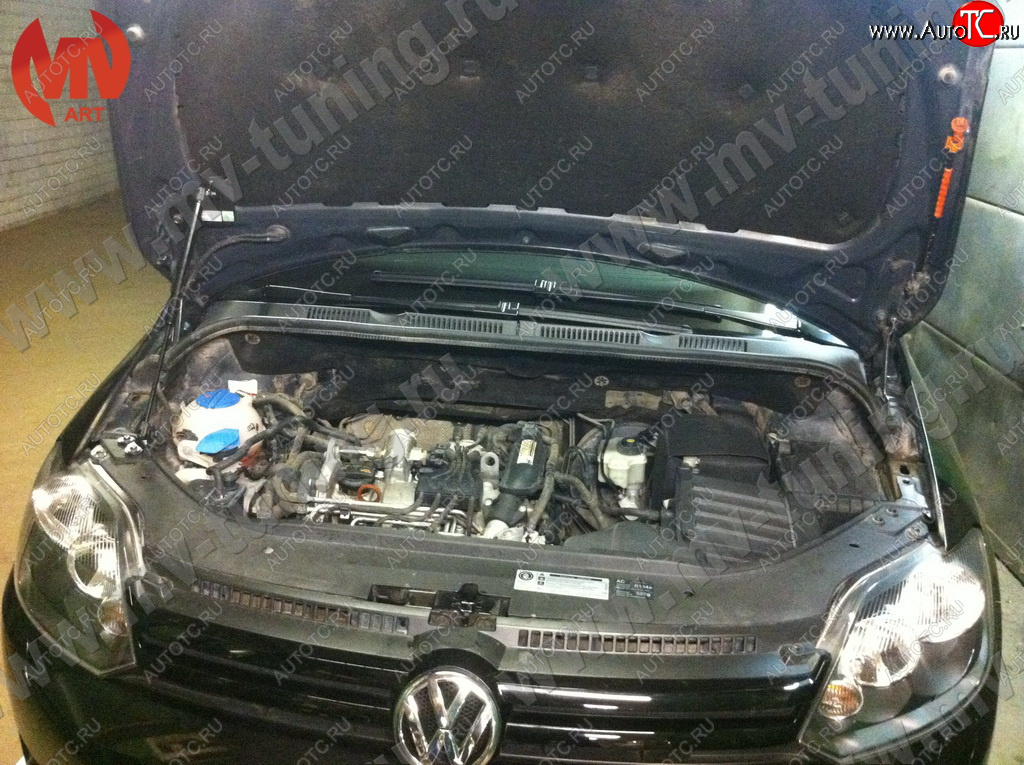 2 969 р. Упор капота MV-Tuning (одинарный) Volkswagen Golf Plus 5 (2004-2009)  с доставкой в г. Нижний Новгород